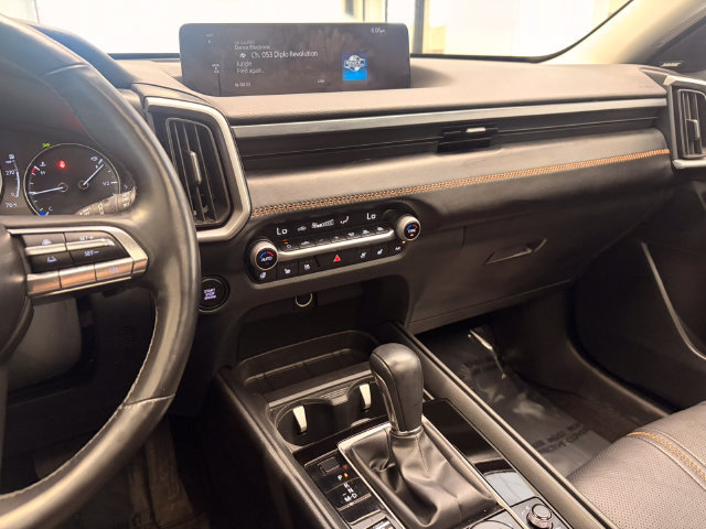 Used 2024 MAZDA CX-50 AWD 2.5 Turbo w/ Weather Package image 22