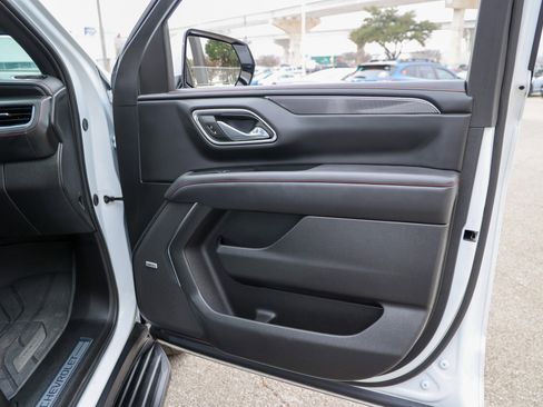 Used 2024 Chevrolet Tahoe RST w/ Sport Performance Package image 44