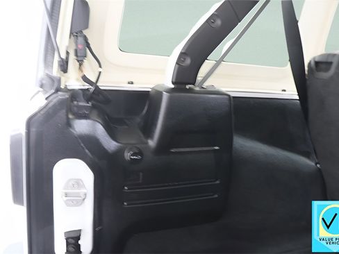 Used 2019 Jeep Wrangler Unlimited Sport S image 28