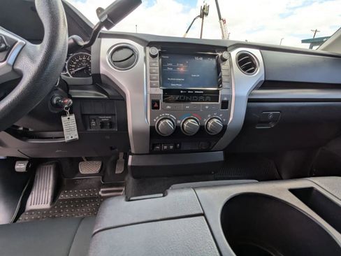 Used 2020 Toyota Tundra SR5 image 39