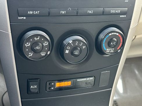 Used 2010 Toyota Corolla LE image 20