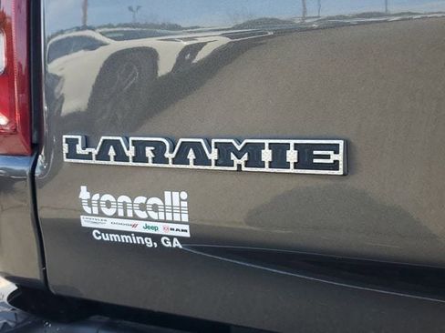 Certified 2022 RAM 1500 Laramie image 12