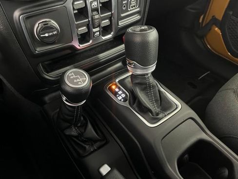 Used 2026 Jeep Wrangler Unlimited Sport AWD/4WD image 35