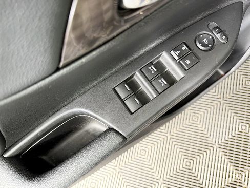 Used 2016 Honda Accord EX-L image 30
