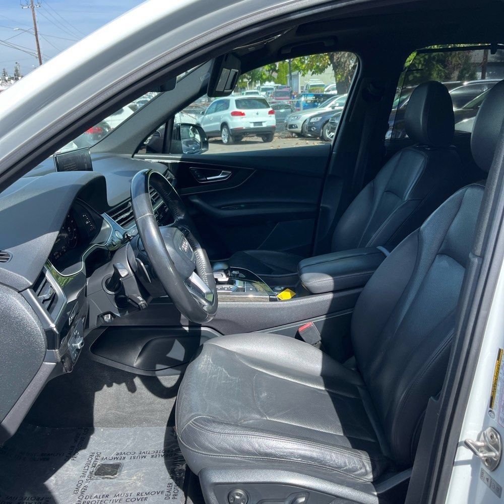 Used 2017 Audi Q7 3.0T Premium Plus AWD/4WD image 5