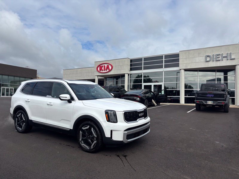 Certified 2023 Kia Telluride EX FWD image 4