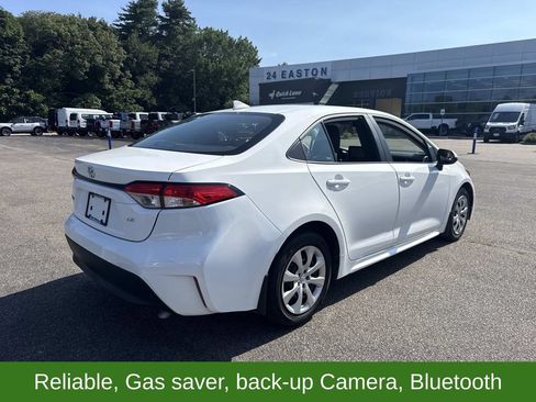 Used 2025 Toyota Corolla LE FWD image 7