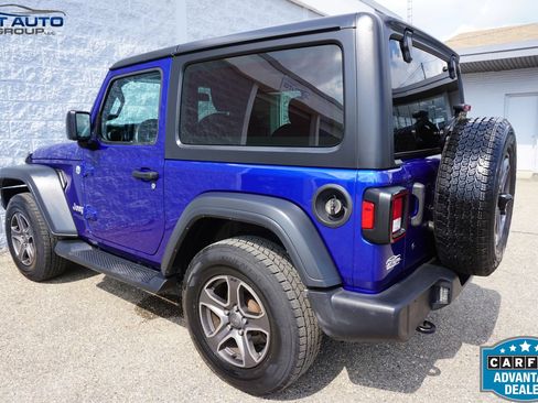 Used 2018 Jeep Wrangler Sport AWD/4WD image 8