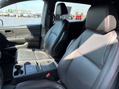 Used 2025 Honda Odyssey Sport-L image 13