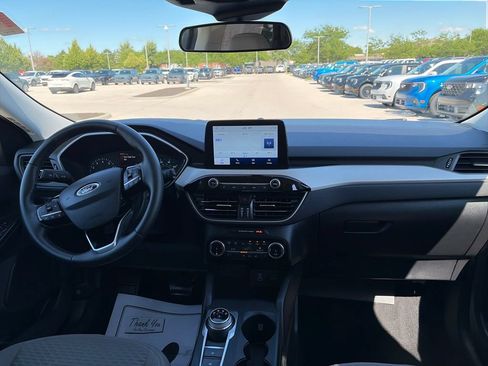 Used 2022 Ford Escape SE w/ SE Sport Appearance Package FWD image 34