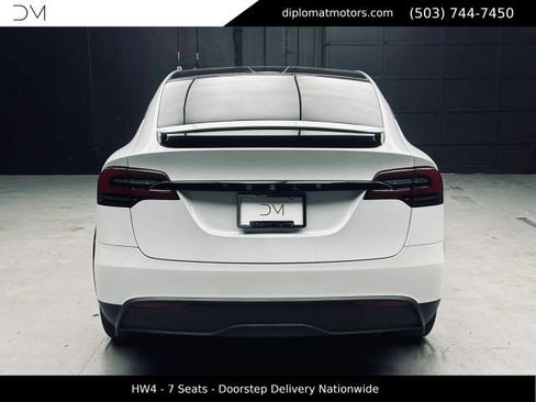 Used 2023 Tesla Model X AWD/4WD image 5