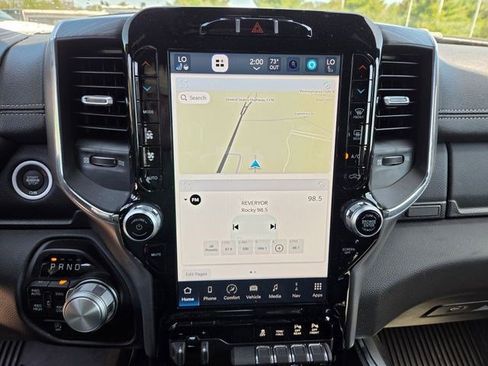 Used 2024 RAM 1500 Laramie AWD/4WD image 6