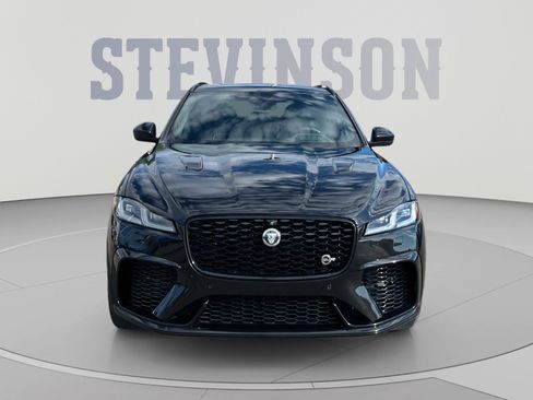 Used 2024 Jaguar F-PACE SVR AWD/4WD image 8