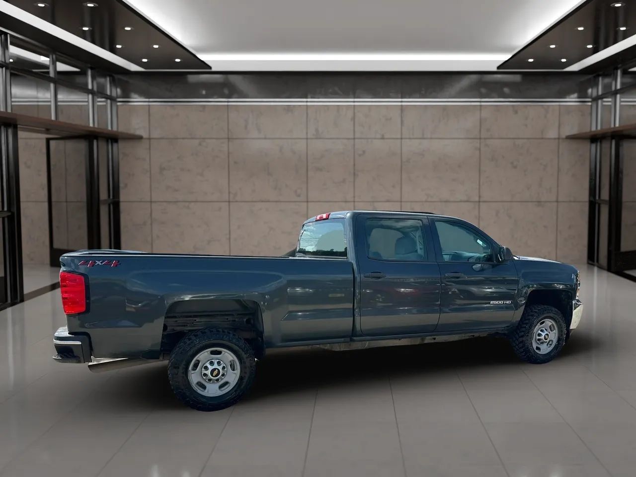 Used 2018 Chevrolet Silverado 2500 W/T AWD/4WD image 19