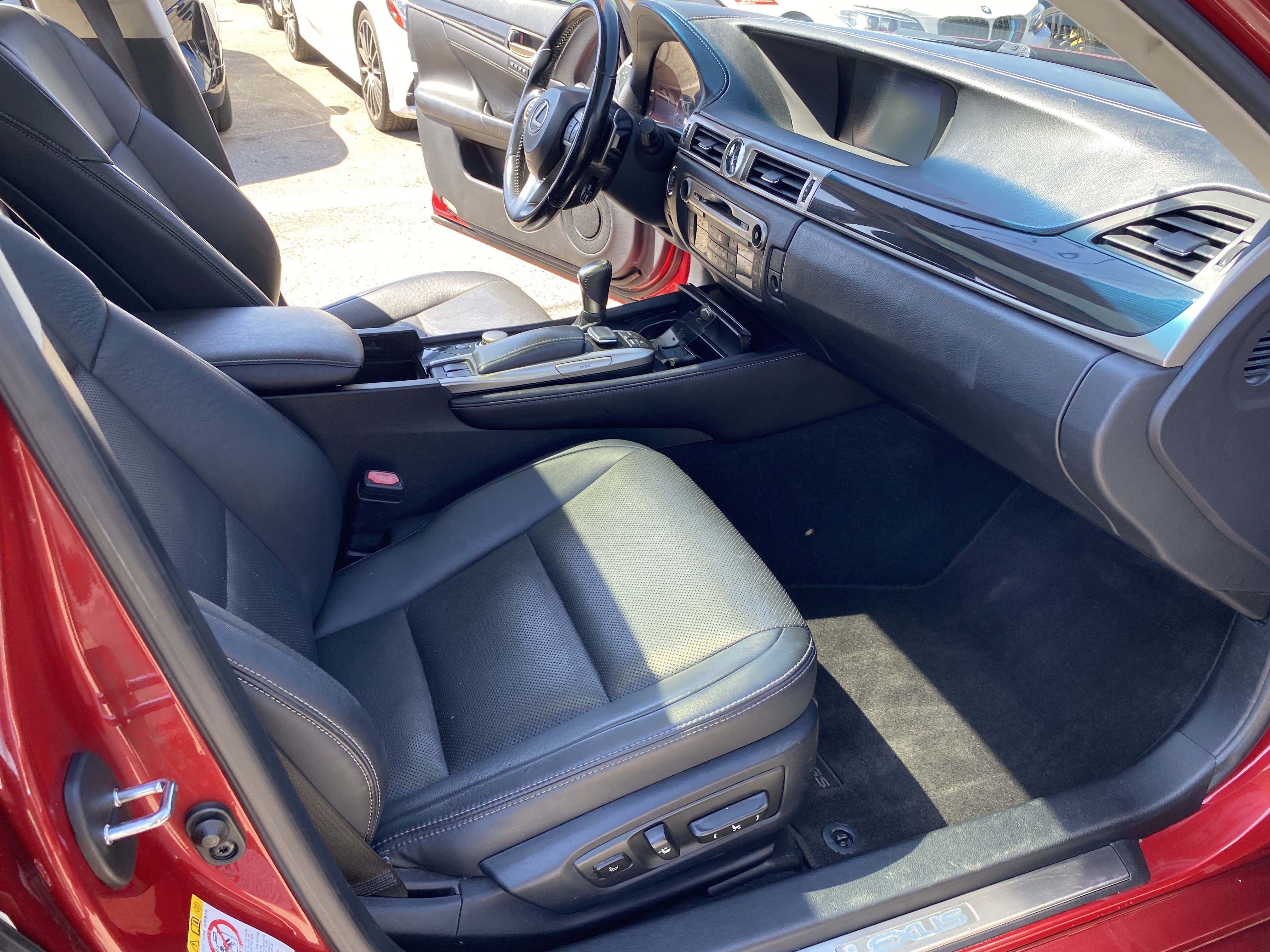 Used 2016 Lexus GS 200t RWD image 22