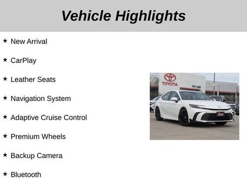 Used 2025 Toyota Camry SE image 5