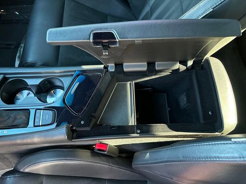 Used 2016 Cadillac CTS V w/ Carbon Fiber Package image 25