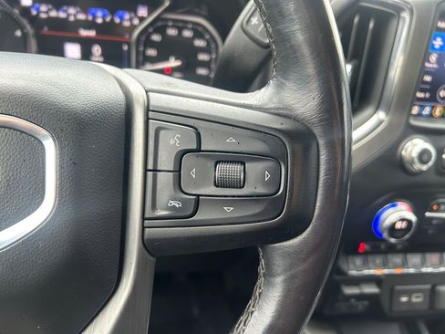 Used 2022 GMC Sierra 3500 Denali w/ Denali Ultimate Package image 18