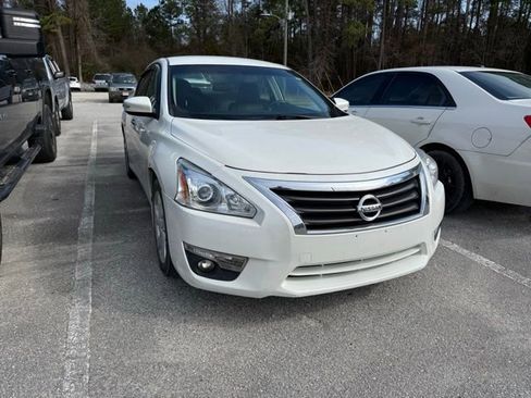 Used 2013 Nissan Altima 2.5 SL image 2