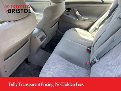 Used 2011 Toyota Camry LE w/ LE Extra-Value Pkg FWD image 17
