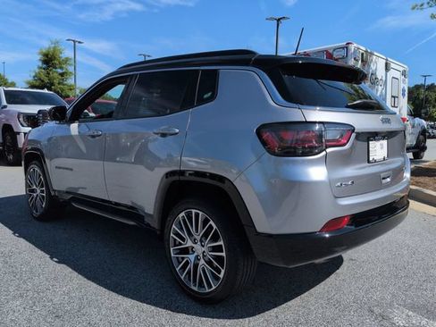 Used 2023 Jeep Compass Limited w/ Elite Group AWD/4WD image 7