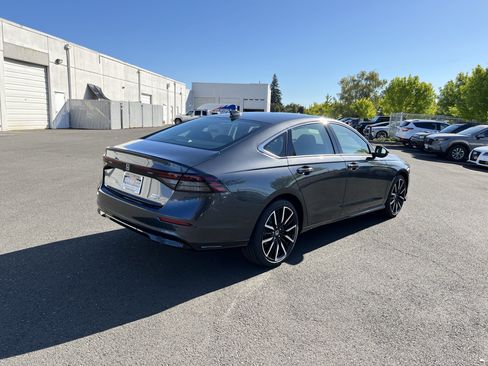 New 2025 Honda Accord Touring image 5