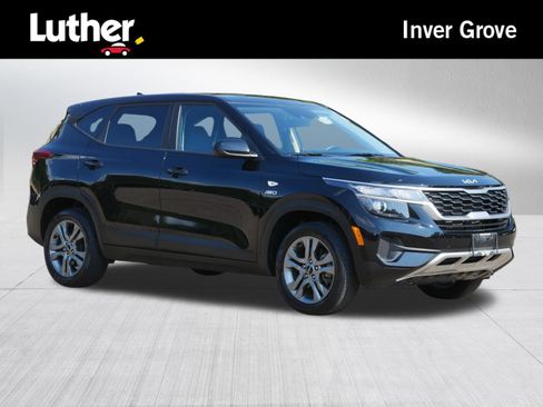 Certified 2023 Kia Seltos LX AWD/4WD image 1