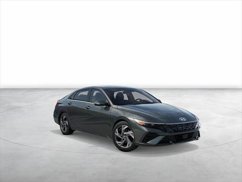 New 2025 Hyundai Elantra Limited image 2