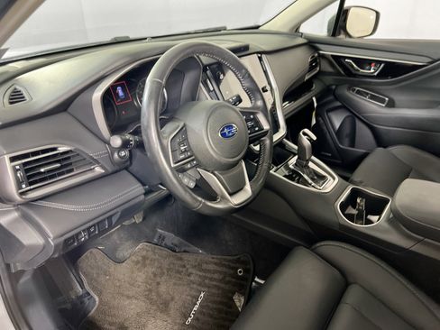 Used 2022 Subaru Outback Limited w/ Popular Package #2 AWD/4WD image 9