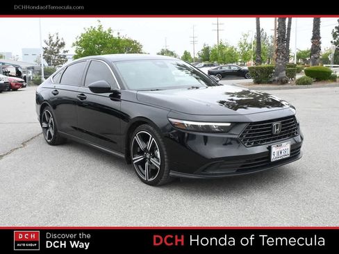 Used 2024 Honda Accord Sport image 3