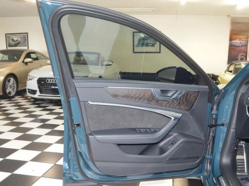 Used 2020 Audi S6 Premium Plus w/ S Sport Package image 17