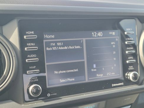 Used 2023 Toyota Tacoma SR image 21