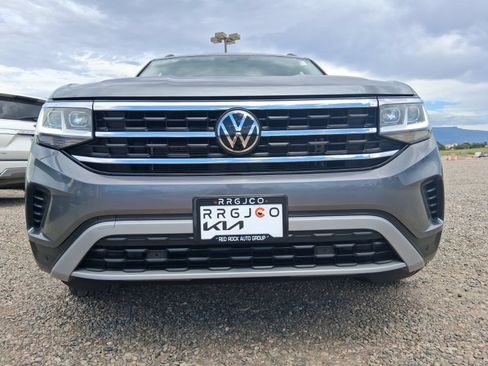Used 2023 Volkswagen Atlas SE w/ Black Wheel Package AWD/4WD image 5