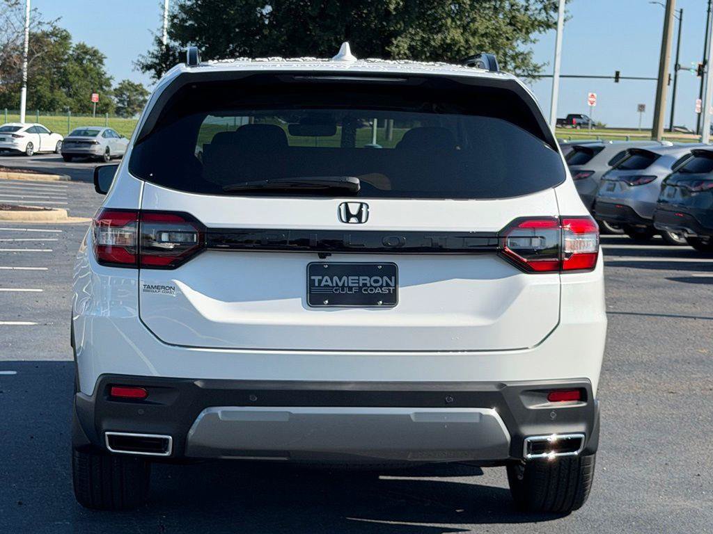 New 2026 Honda Pilot EX-L image 3