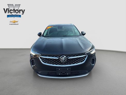 Used 2023 Buick Envision Avenir AWD/4WD image 2