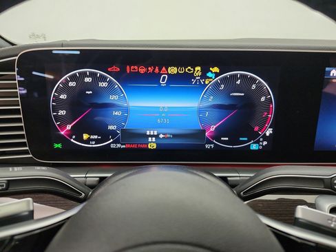 Certified 2026 Mercedes-Benz GLS 450 4MATIC image 9