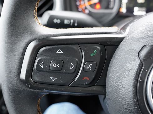 Certified 2024 Jeep Wrangler Willys image 31