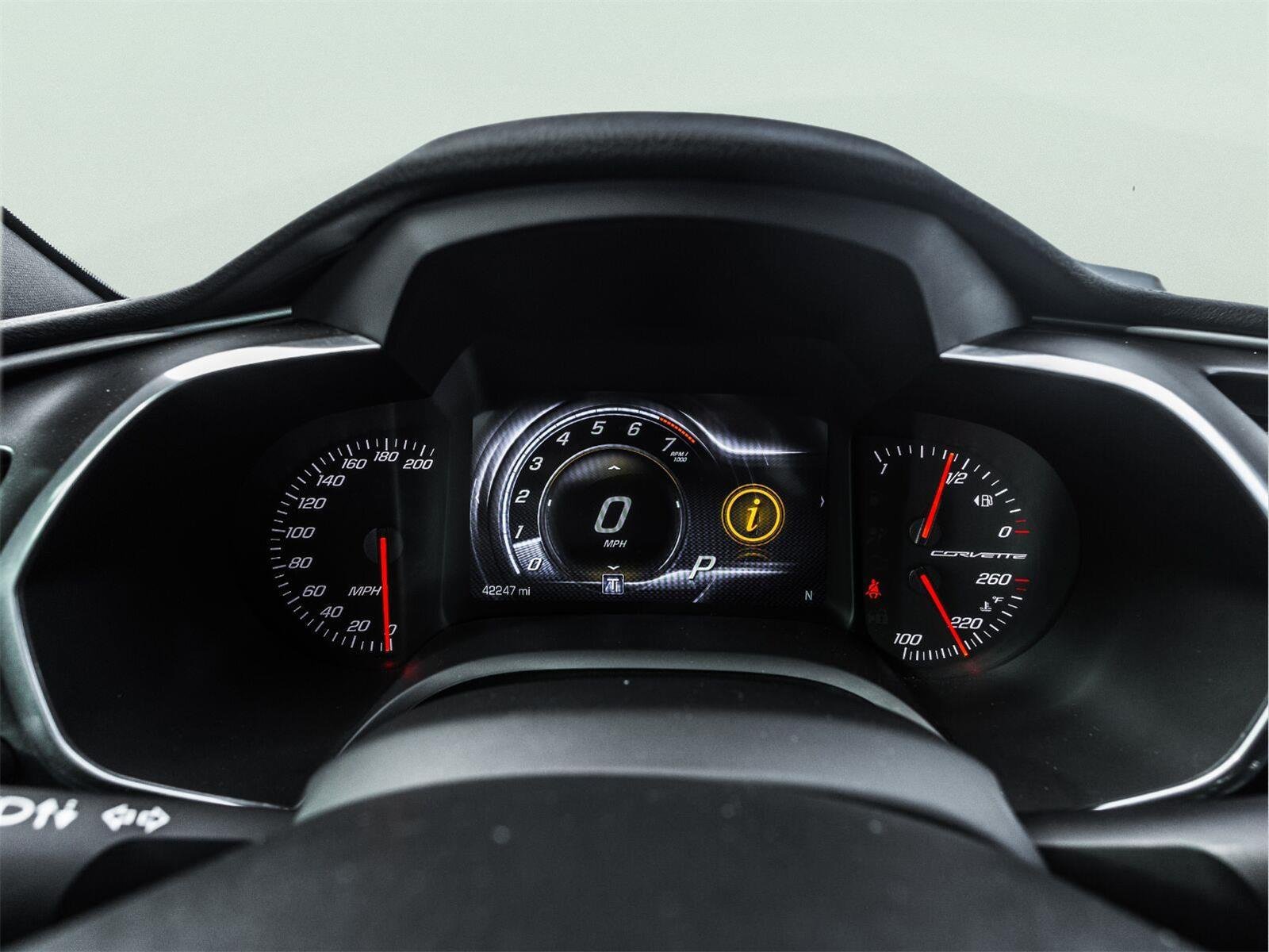 Used 2019 Chevrolet Corvette Stingray Coupe w/ 2LT Preferred Equipment Group RWD image 4