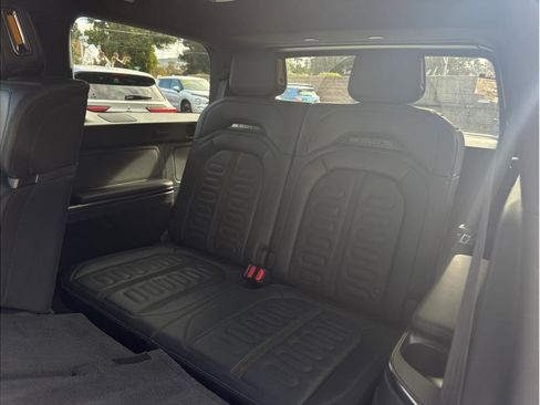 Used 2023 Rivian R1S Adventure image 22