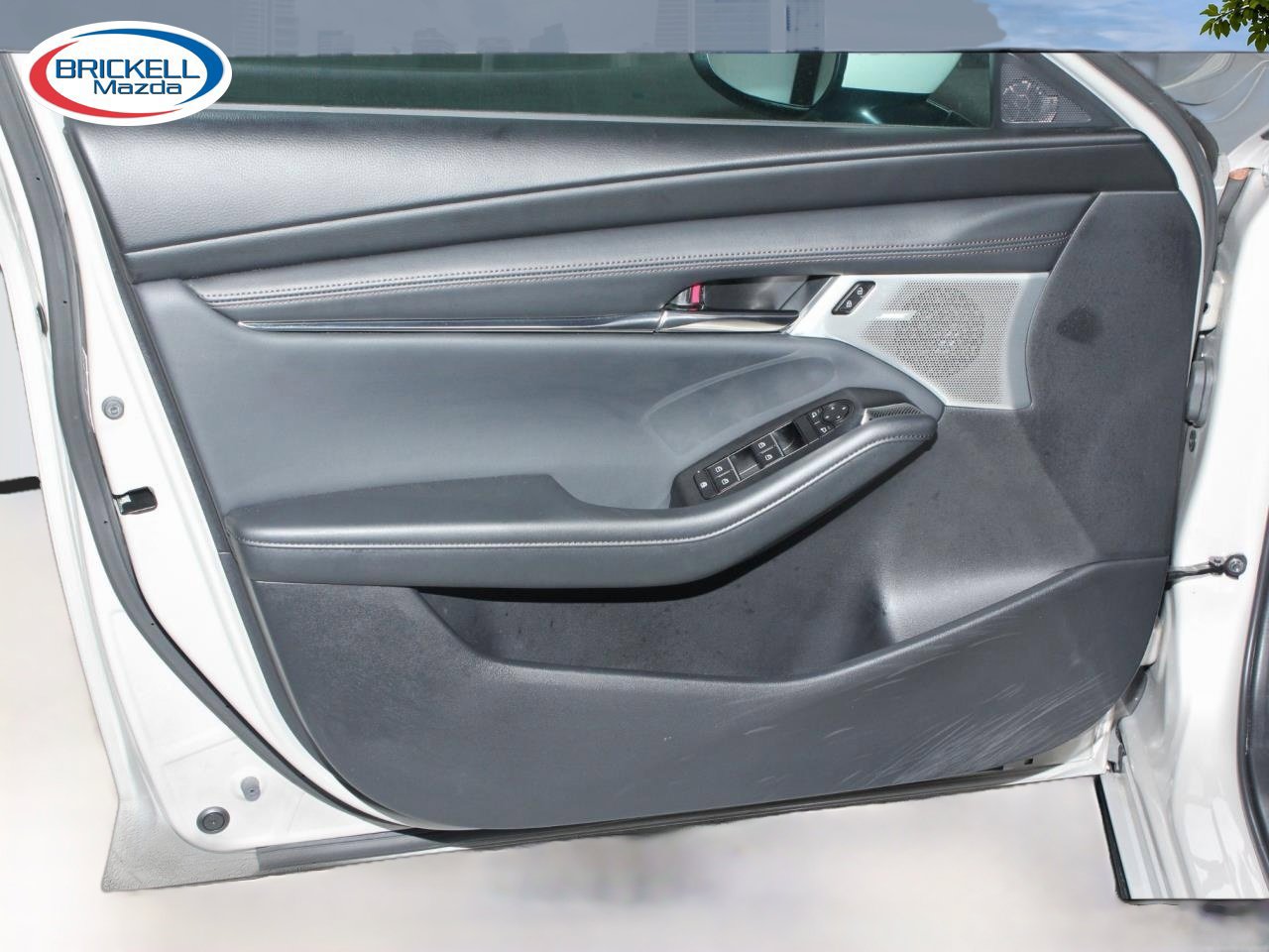 Used 2023 MAZDA MAZDA3 s AWD/4WD image 22