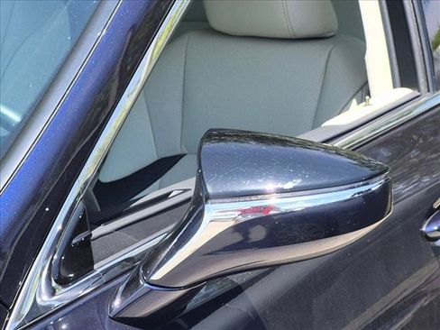 Used 2025 Lexus ES 350 w/ Premium Package FWD image 15