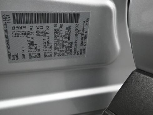 Certified 2025 Nissan Rogue S image 16