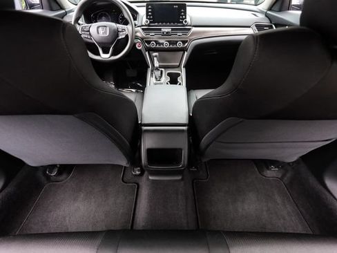 Used 2019 Honda Accord LX image 42