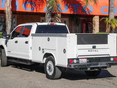Used 2022 Ford F250 XL AWD/4WD image 6