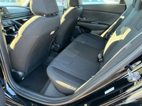 New 2026 Hyundai Elantra SE image 20