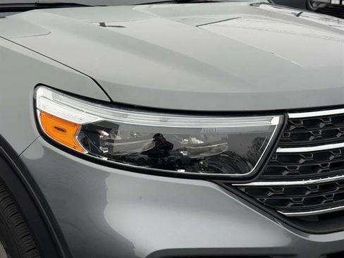 Used 2023 Ford Explorer XLT w/ Equipment Group 202A image 27