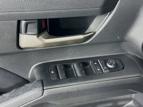 Certified 2024 Toyota Tacoma TRD Off-Road w/ TRD Off Road Upgrade Package AWD/4WD image 19