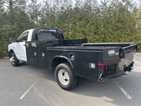 Used 2021 RAM 3500 Tradesman image 25