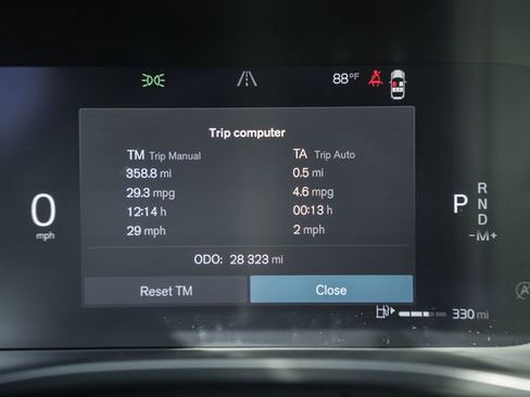Used 2023 Volvo XC40 B5 Plus w/ Protection Package Premier AWD/4WD image 44