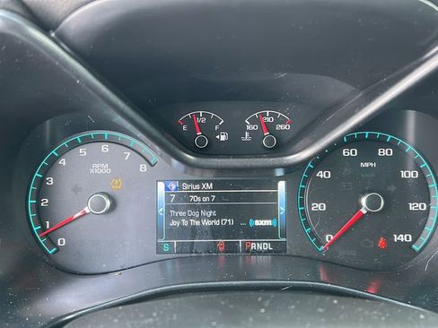 Used 2017 GMC Canyon SLT w/ Driver Alert Package image 15